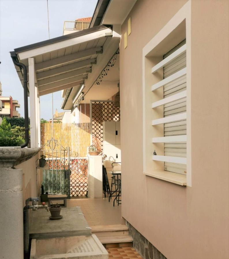Casa Giulia A 500 Mt Dal Mare Villa Montesilvano Luaran gambar